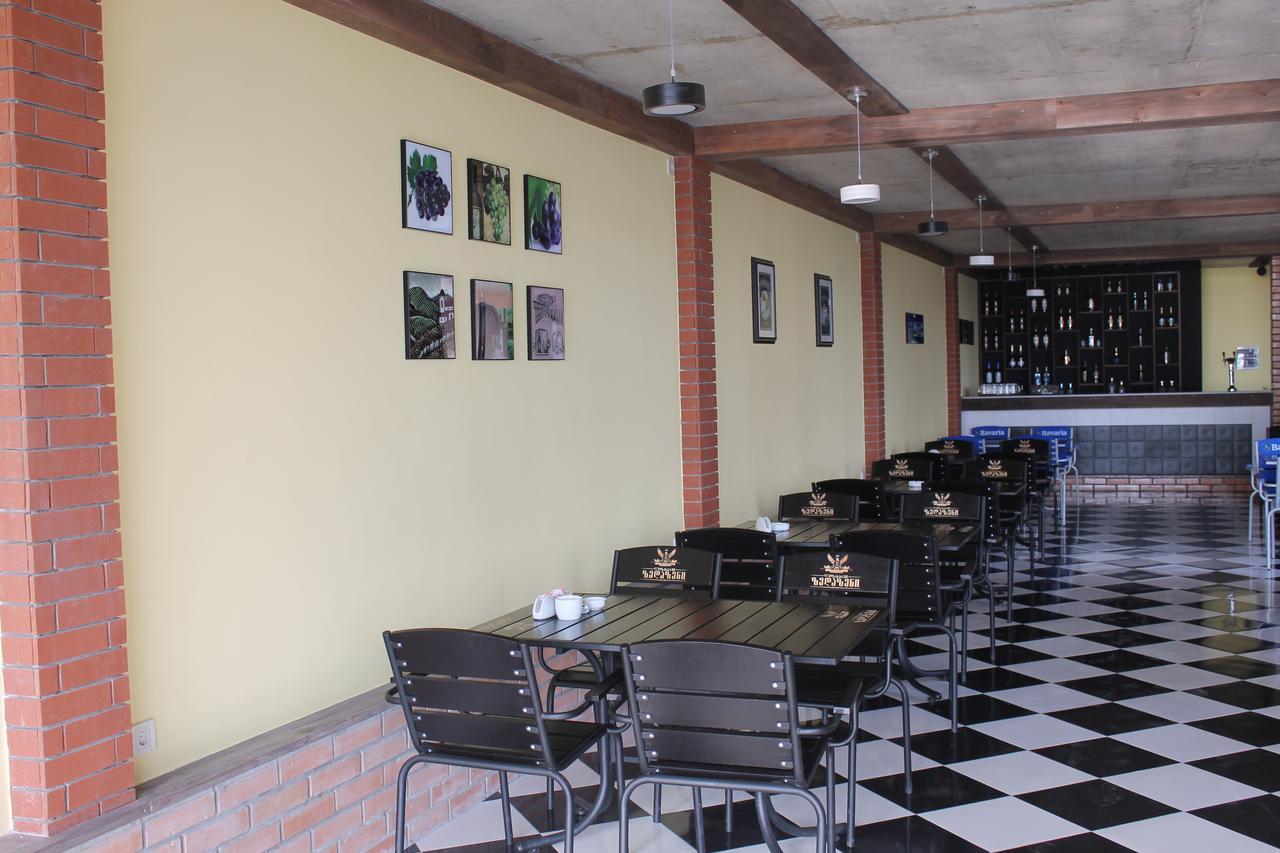Seazone Hotel Shekhvetili Ngoại thất bức ảnh