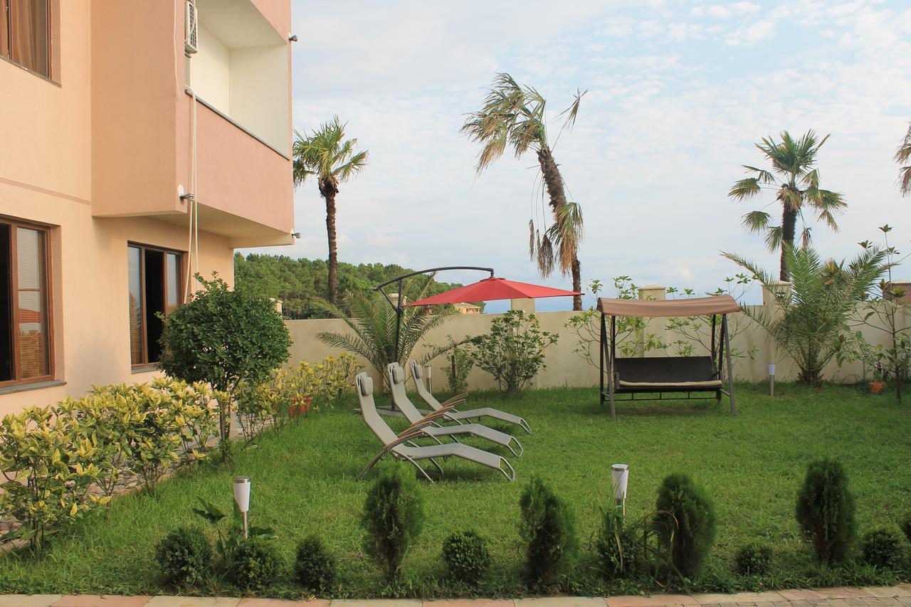 Seazone Hotel Shekhvetili Ngoại thất bức ảnh