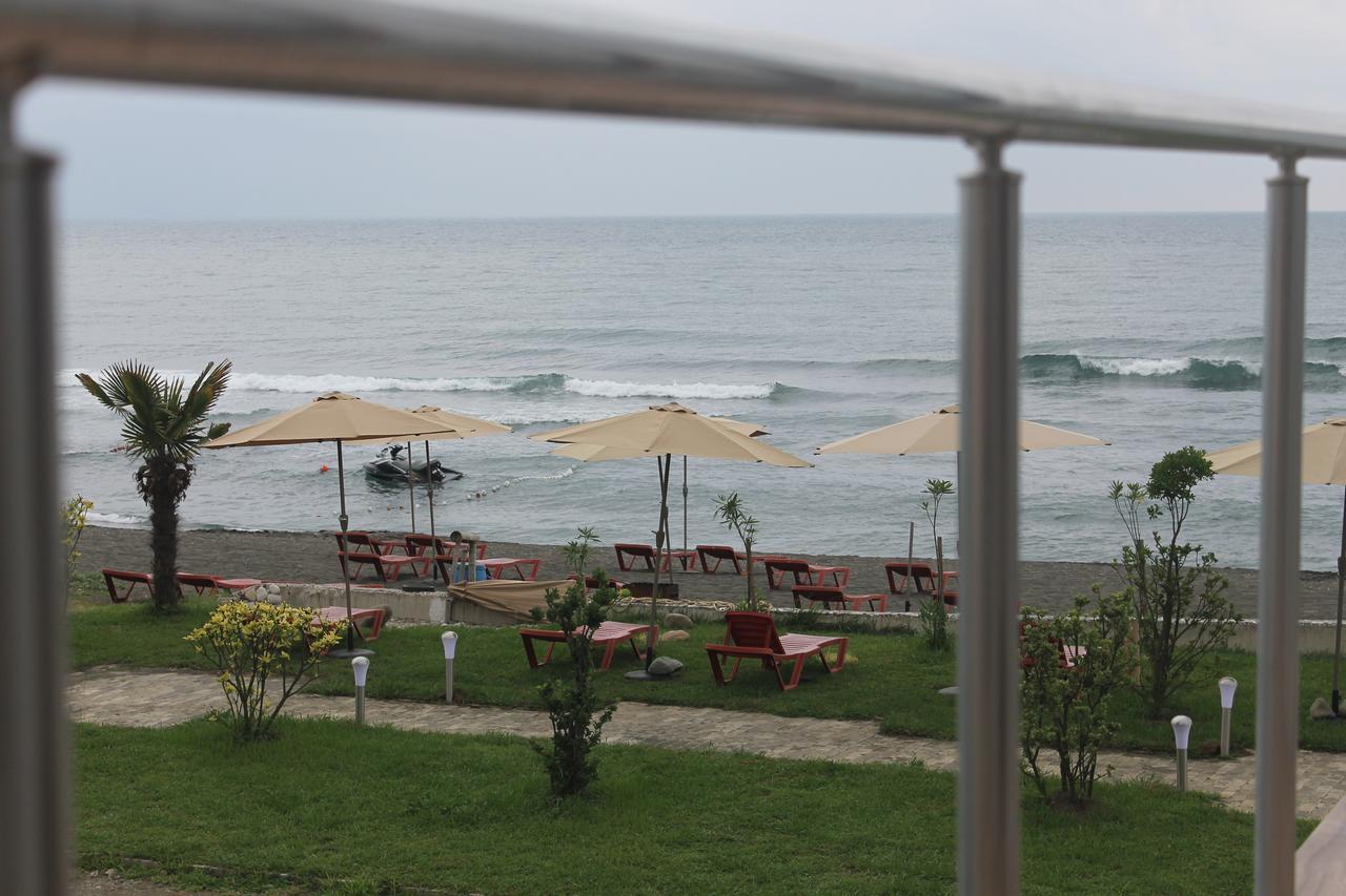 Seazone Hotel Shekhvetili Ngoại thất bức ảnh