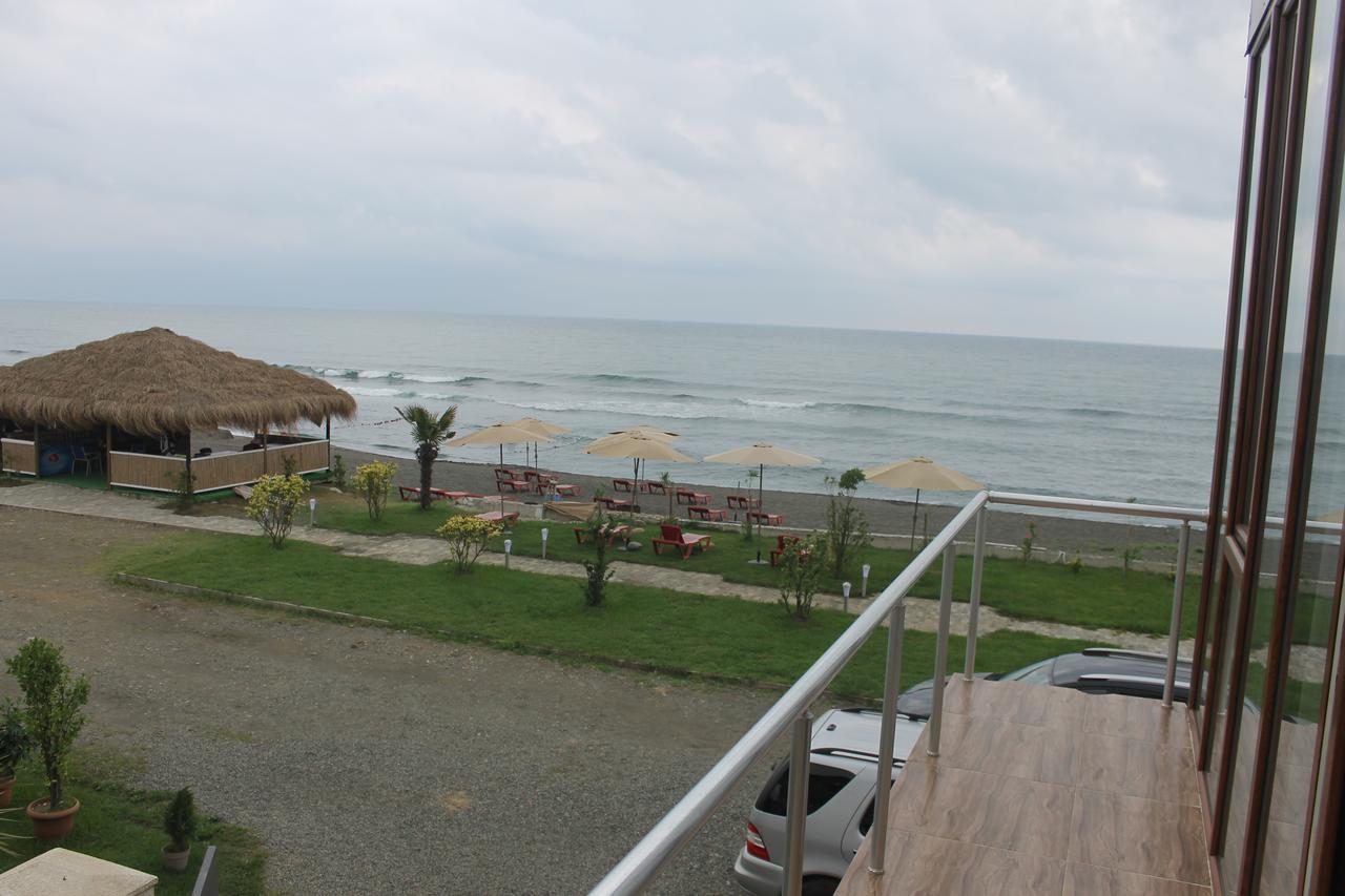 Seazone Hotel Shekhvetili Ngoại thất bức ảnh