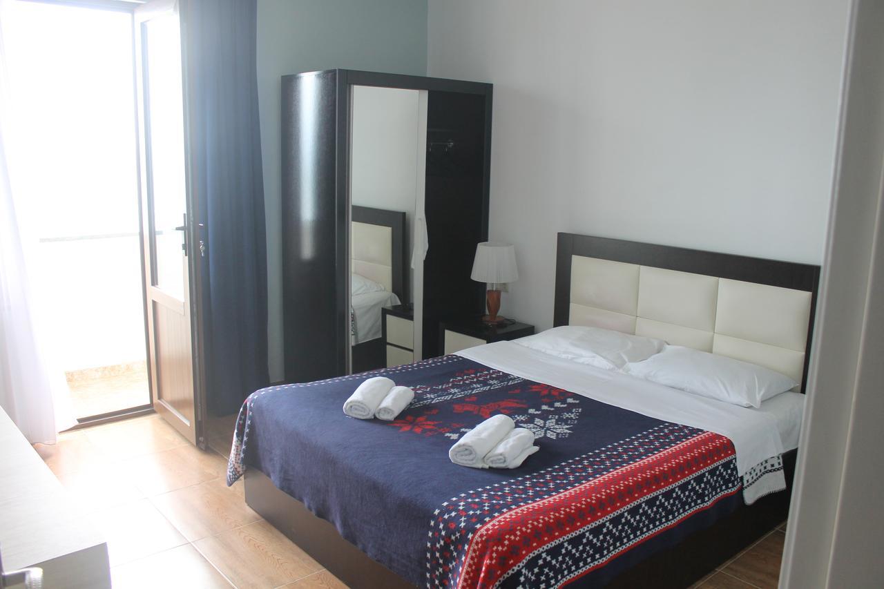 Seazone Hotel Shekhvetili Ngoại thất bức ảnh